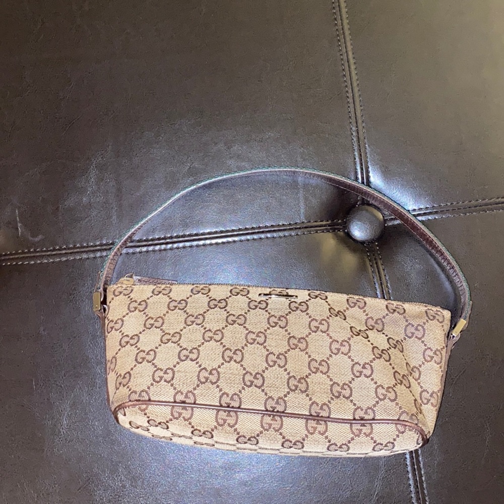 Vintage Gucci Pochette